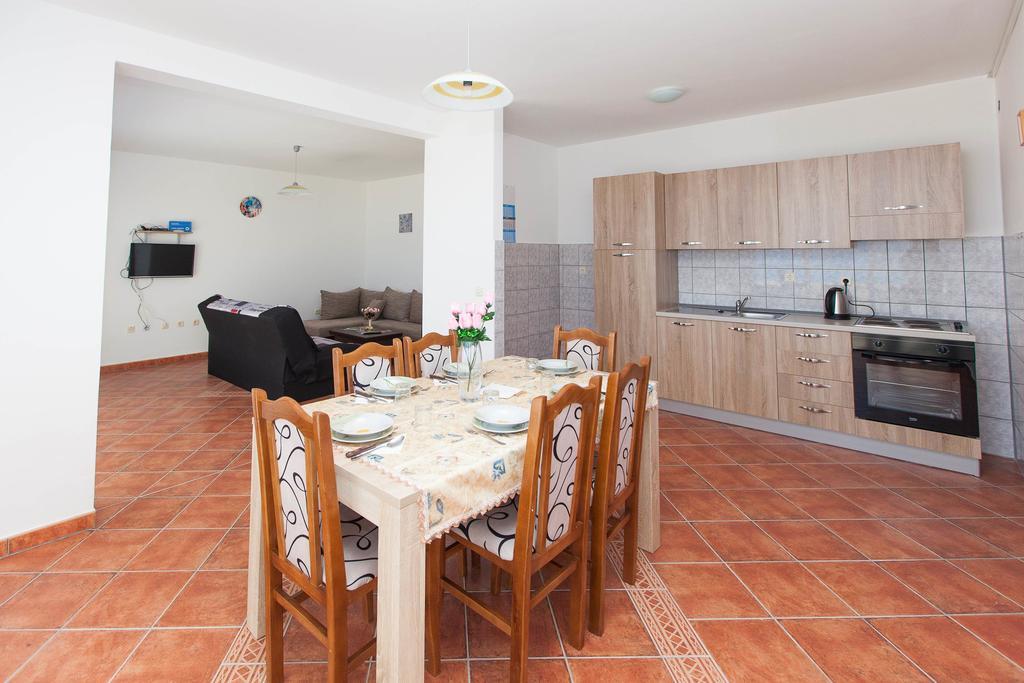Apartmani Turudic Dramalj Esterno foto