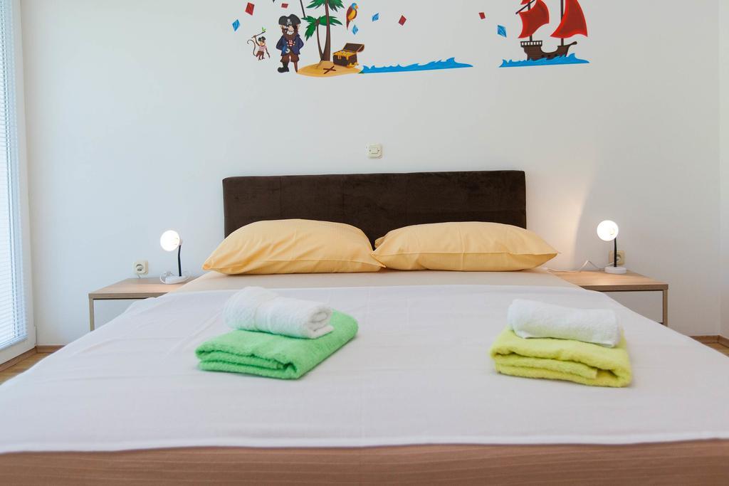 Apartmani Turudic Dramalj Esterno foto