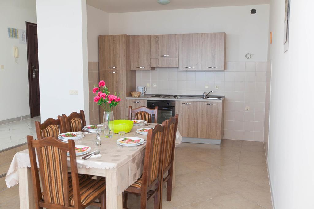 Apartmani Turudic Dramalj Esterno foto
