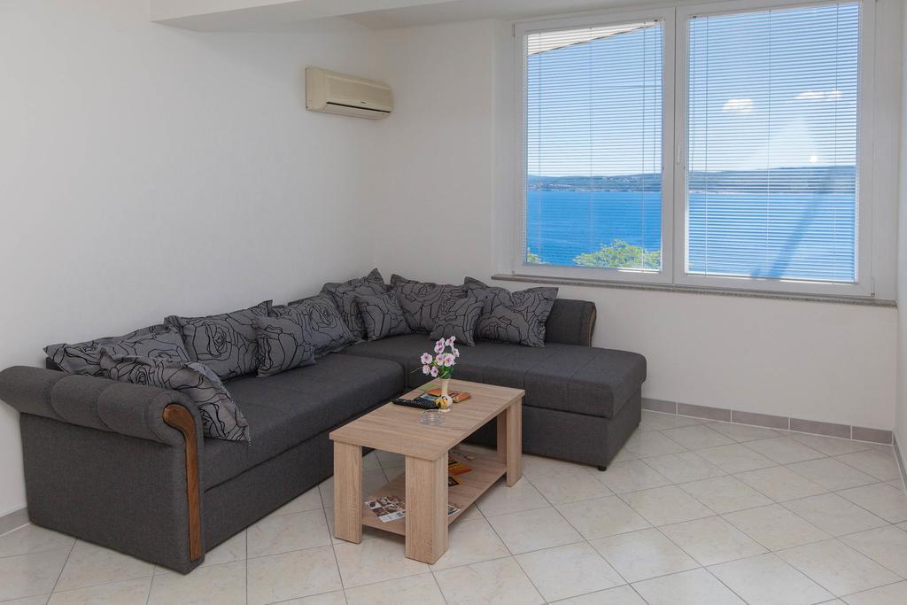 Apartmani Turudic Dramalj Esterno foto